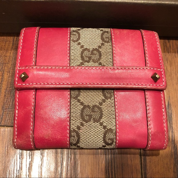 💰SOLD-Auth GUCCI RARE red studded monogram wallet - Picture 2 of 10